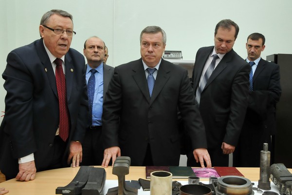 Губернатор Ростовской области В.Ю.
Голубев посетил РГУПС