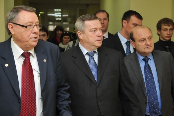 Губернатор Ростовской области В.Ю.
Голубев посетил РГУПС