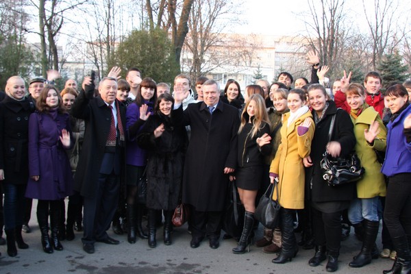 Губернатор Ростовской области В.Ю.
Голубев посетил РГУПС